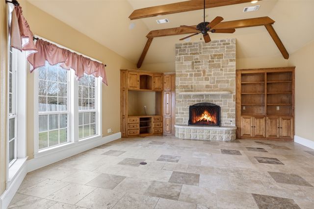 1123 Berkley Drive, Cleburne, TX 76033