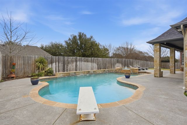 1123 Berkley Drive, Cleburne, TX 76033