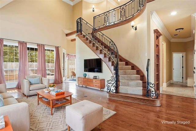 1123 Berkley Drive, Cleburne, TX 76033