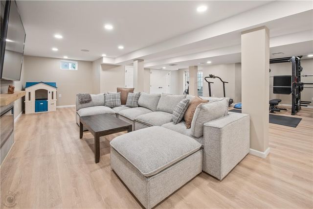 1011 Phyllis Place, Palmer Twp, PA 18045