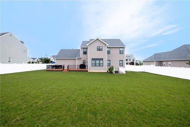 1011 Phyllis Place, Palmer Twp, PA 18045