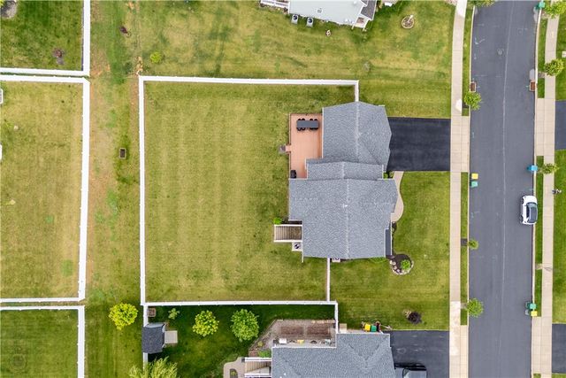 1011 Phyllis Place, Palmer Twp, PA 18045