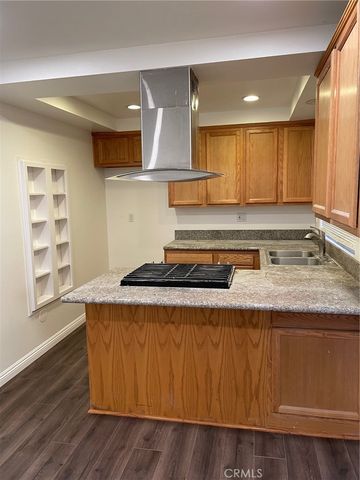 1904 W Bayport, Anaheim, CA 92801