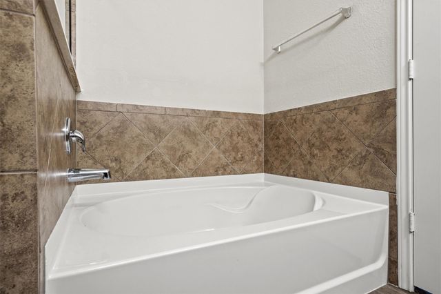 11816 Jackson Falls WAY, Manor, TX 78653