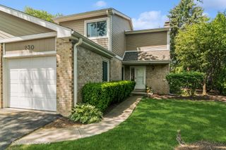 230 W GOLFVIEW Terrace, Palatine, IL 60067