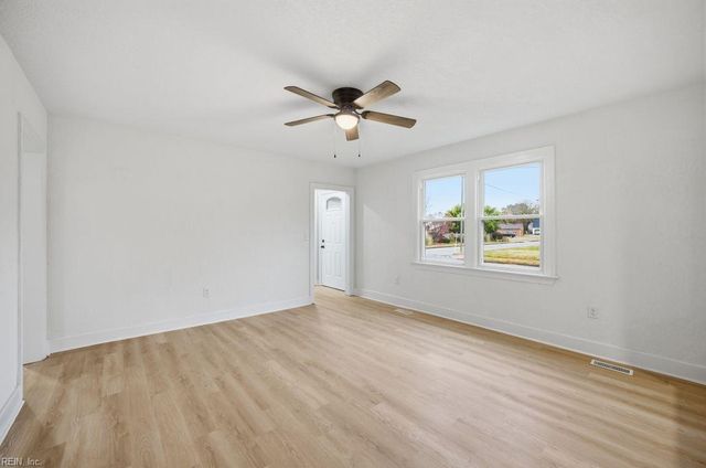 1201 Evelyn ST, Norfolk, VA 23518