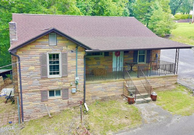 4906 Shady Road, Strawberry Plains, TN 37871
