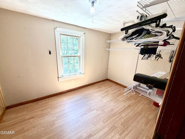 4906 Shady Road, Strawberry Plains, TN 37871