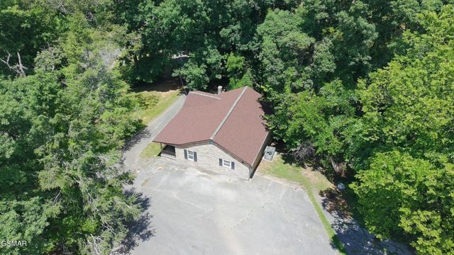 4906 Shady Road, Strawberry Plains, TN 37871