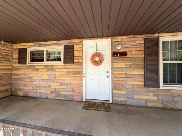4906 Shady Road, Strawberry Plains, TN 37871