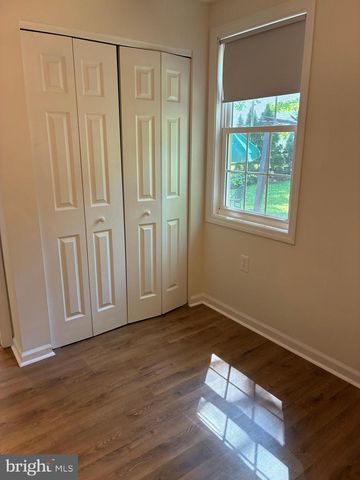 101 CRESTMONT TER, Mount Laurel, NJ 08054