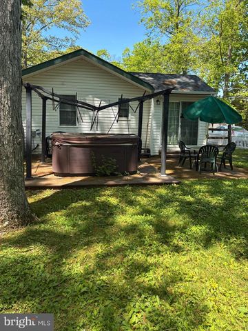 101 CRESTMONT TER, Mount Laurel, NJ 08054