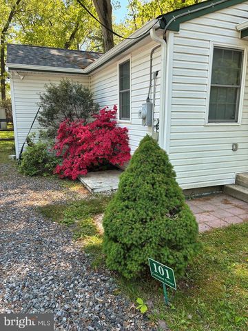 101 CRESTMONT TER, Mount Laurel, NJ 08054