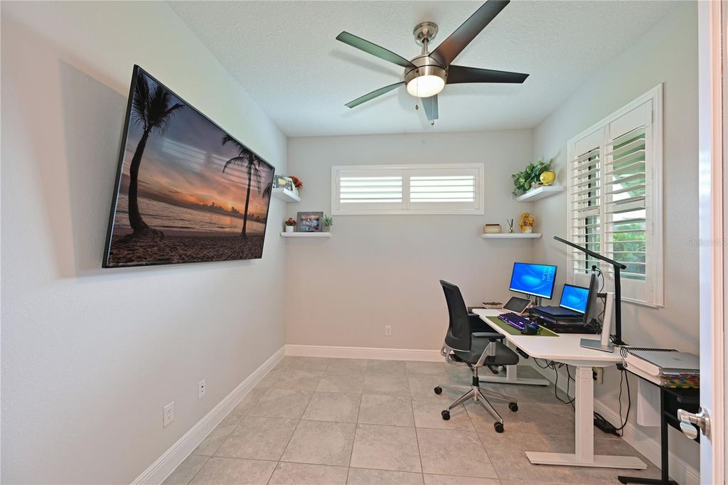 Image 12 of property listing at 10715 KLEE AVENUE, Bradenton, FL 34212