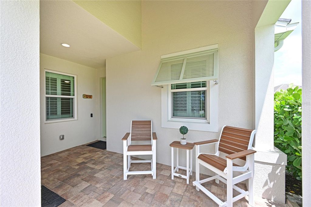 Image 17 of property listing at 10715 KLEE AVENUE, Bradenton, FL 34212