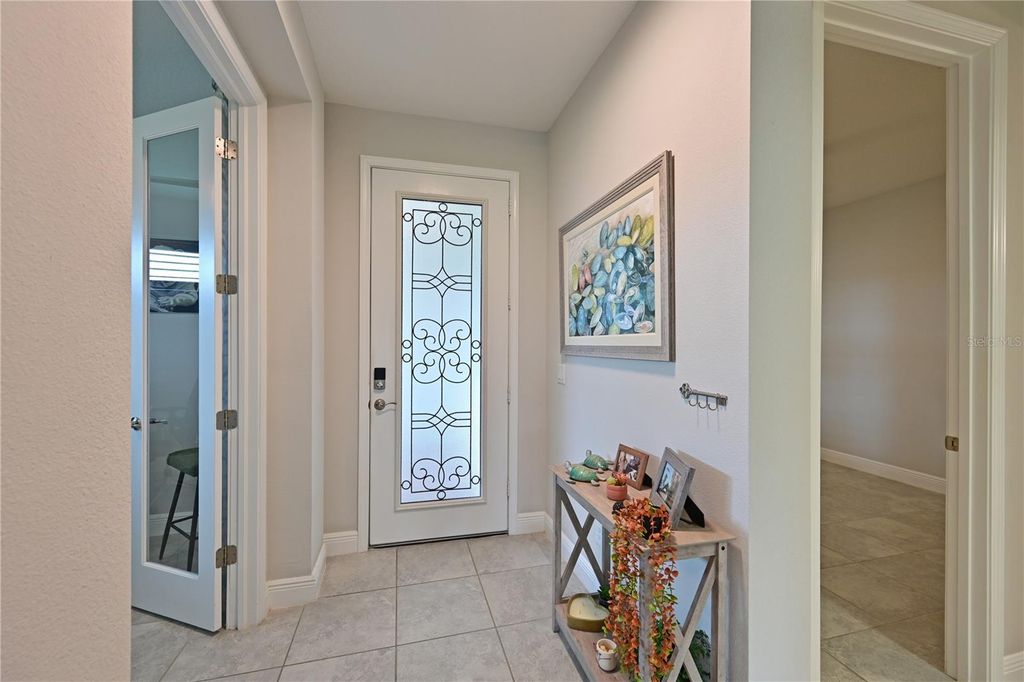 Image 19 of property listing at 10715 KLEE AVENUE, Bradenton, FL 34212