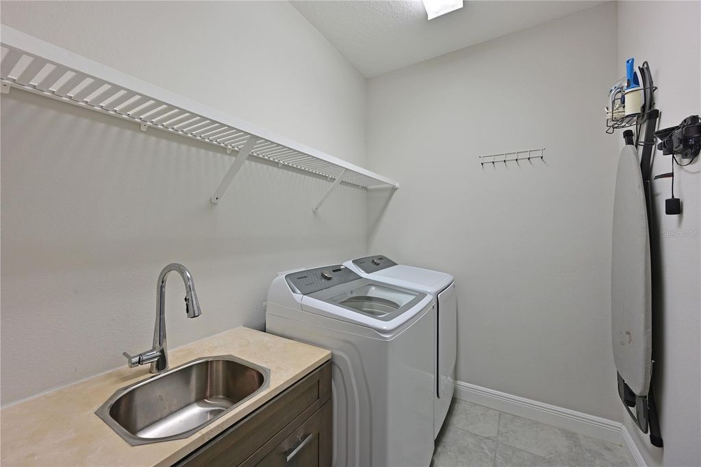 Image 24 of property listing at 10715 KLEE AVENUE, Bradenton, FL 34212