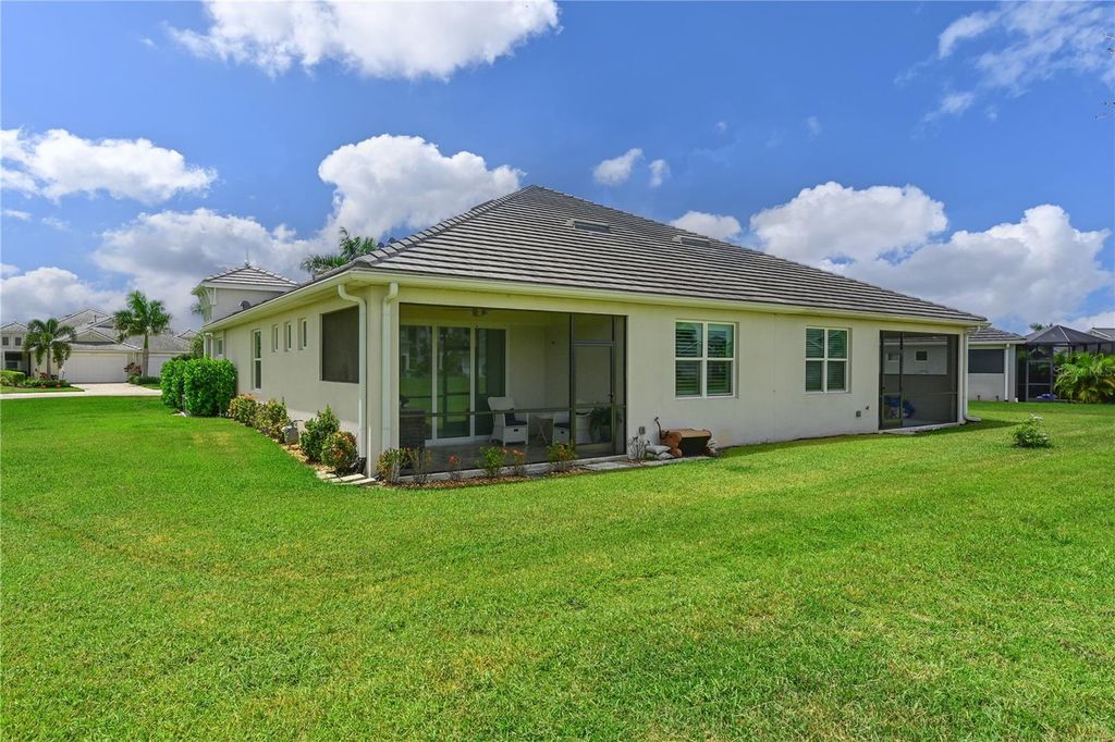 Image 26 of property listing at 10715 KLEE AVENUE, Bradenton, FL 34212