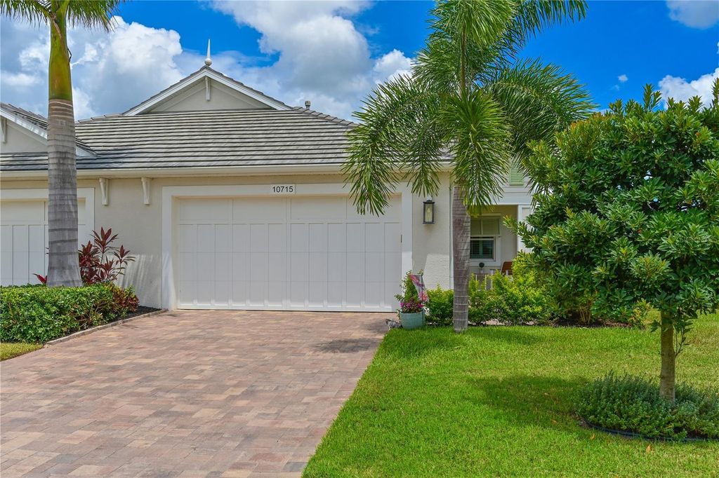 Image 27 of property listing at 10715 KLEE AVENUE, Bradenton, FL 34212