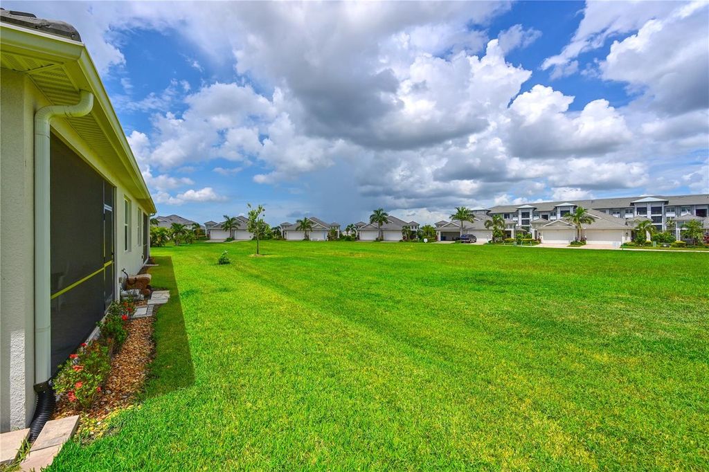 Image 29 of property listing at 10715 KLEE AVENUE, Bradenton, FL 34212