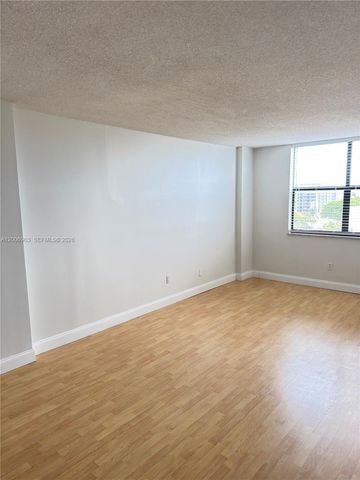 1470 NE 123rd Street A701, North Miami, FL 33161