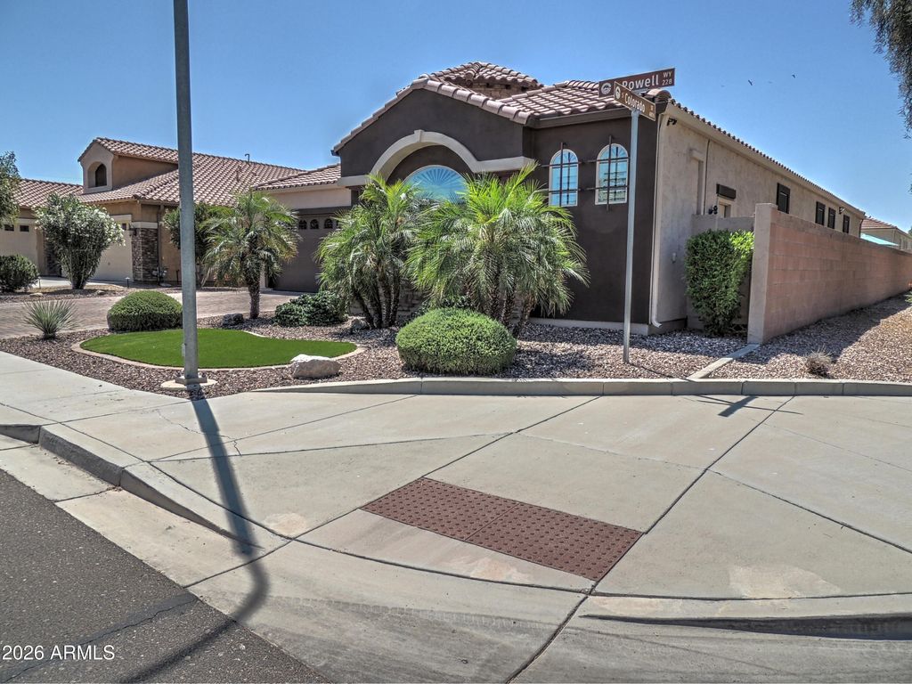 229 E POWELL Way, Chandler, AZ 85249 — photo 4