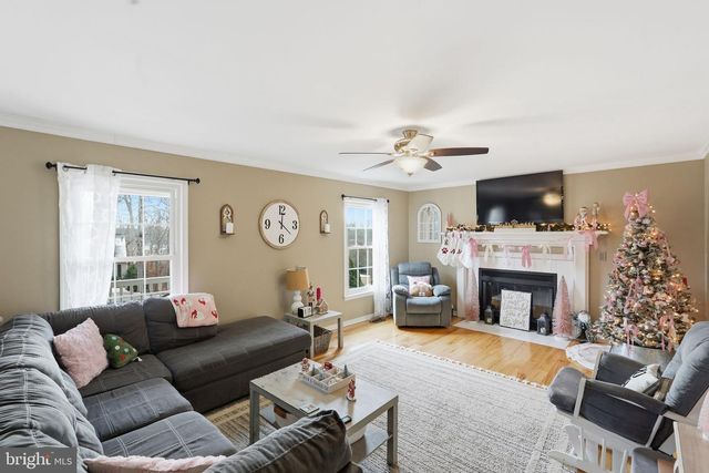 2076 AQUIA DR, Stafford, VA 22554