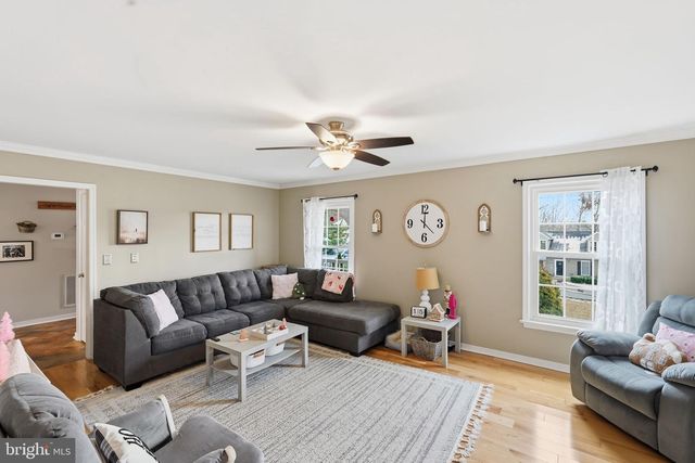 2076 AQUIA DR, Stafford, VA 22554