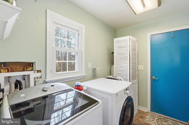 2076 AQUIA DR, Stafford, VA 22554