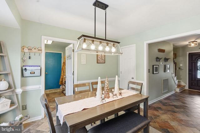 2076 AQUIA DR, Stafford, VA 22554