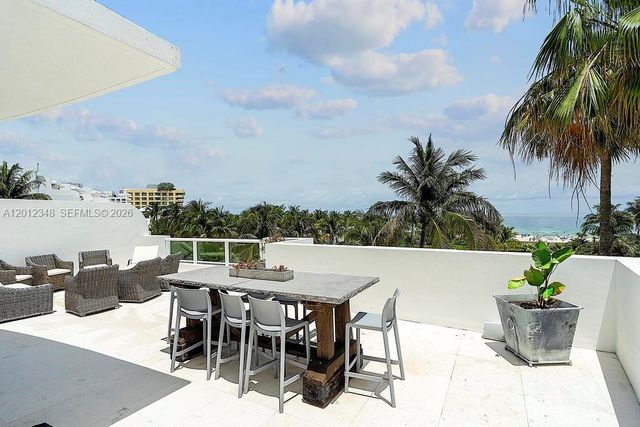50 S Pointe Dr TWN1, Miami Beach, FL 33139