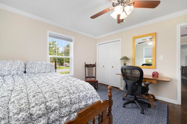 1318 Oxford Place, Johnson City, TN 37601