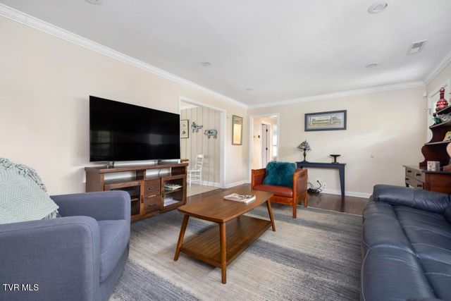 1318 Oxford Place, Johnson City, TN 37601