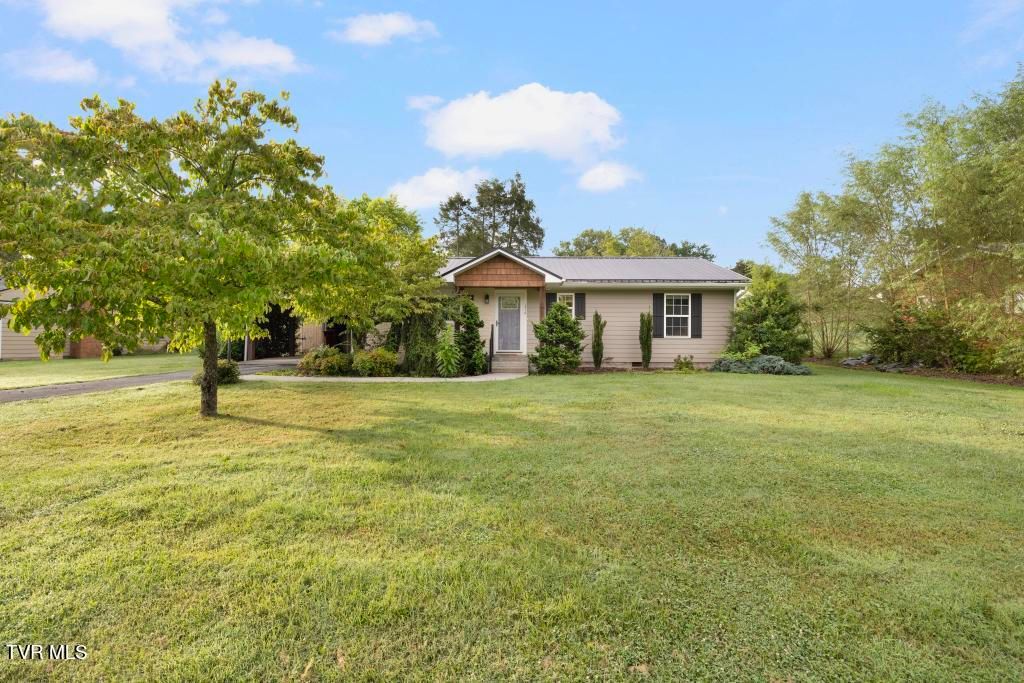 1318 Oxford Place, Johnson City, TN 37601