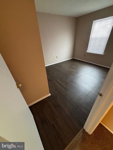 10 N MARS DR, Sewell, NJ 08080