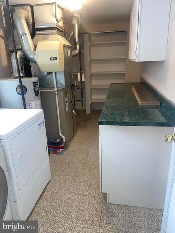 10 N MARS DR, Sewell, NJ 08080