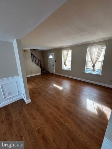 10 N MARS DR, Sewell, NJ 08080