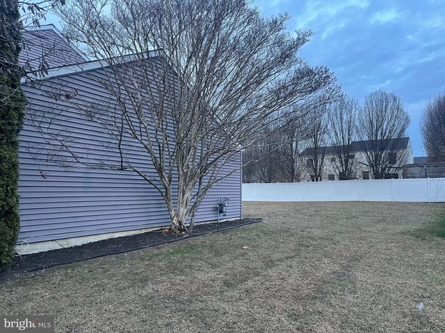 10 N MARS DR, Sewell, NJ 08080