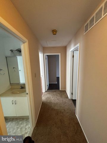 10 N MARS DR, Sewell, NJ 08080