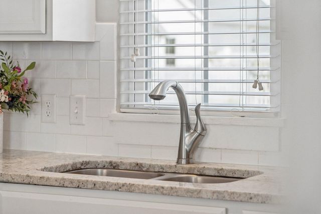 107 Clear Bend Lane, Summerville, SC 29486