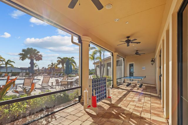 786 SE Courances Drive, Port St. Lucie, Port St Lucie, FL 34984