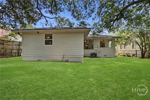 117 E 63rd Street, Savannah, GA 31405