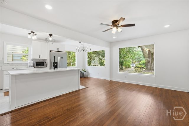 117 E 63rd Street, Savannah, GA 31405