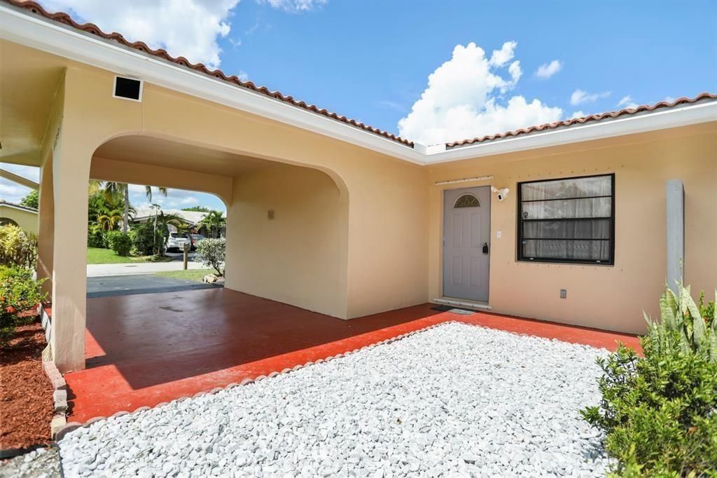 8291 NW 39 Street, Coral Springs, FL 33065