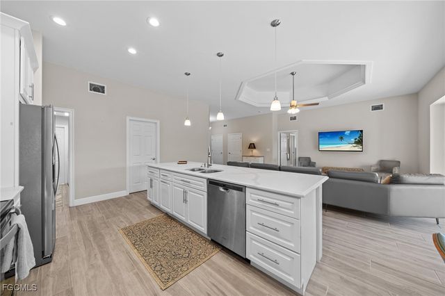 328 SW 26th AVE, Cape Coral, FL 33991