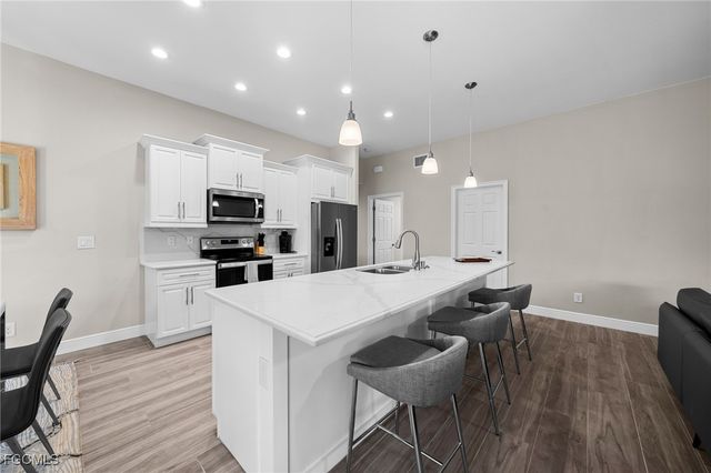 328 SW 26th AVE, Cape Coral, FL 33991