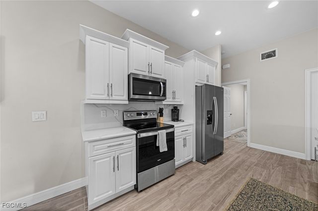 328 SW 26th AVE, Cape Coral, FL 33991