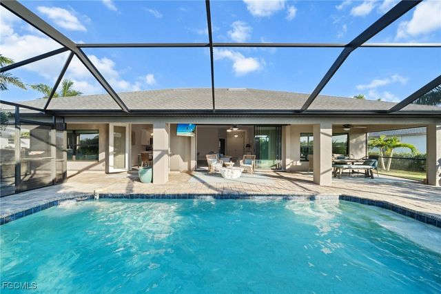 328 SW 26th AVE, Cape Coral, FL 33991