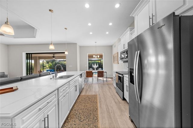 328 SW 26th AVE, Cape Coral, FL 33991