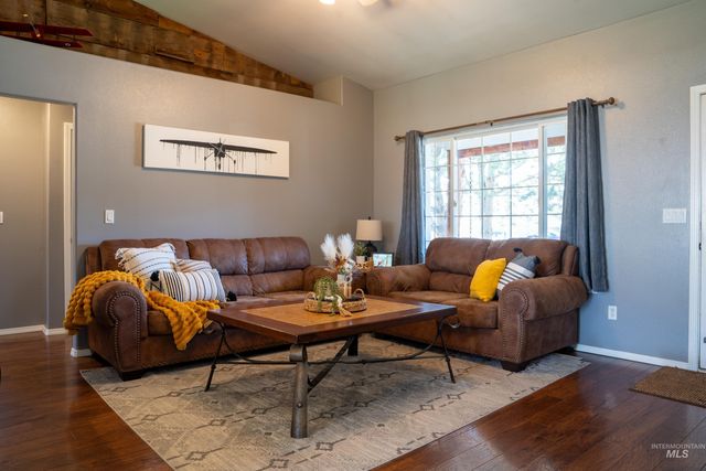 1462 W. Mchenry St, Kuna, ID 83634